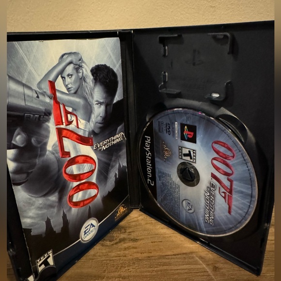 James Bond 007 - Everything or nothing - PlayStation 2 - damaged case - Picture 3 of 4